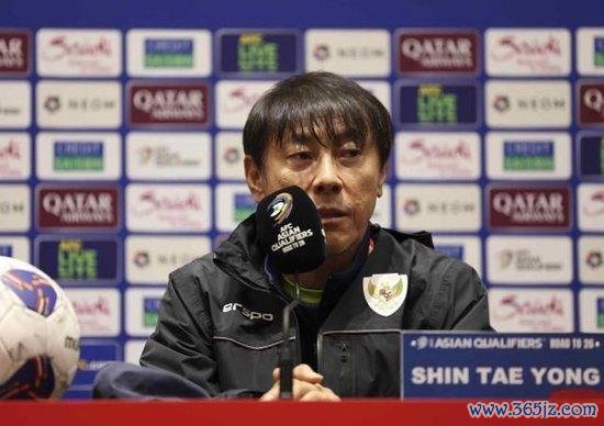 申台龙：未收到中国足协邀请 若有报价我就去执教