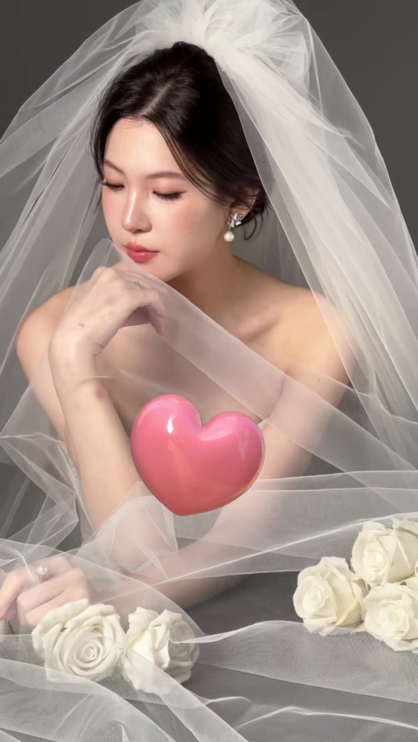 新婚答应💍23岁申花后卫金顺凯的配头社媒共享拍摄婚纱照花絮