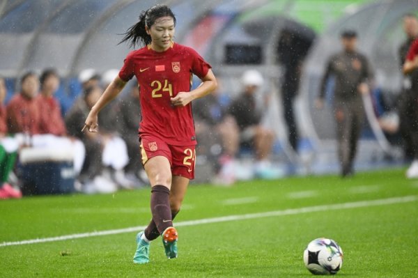 19岁女足国脚王爱芳：偶像是克罗斯，因为他的传球很安宁
