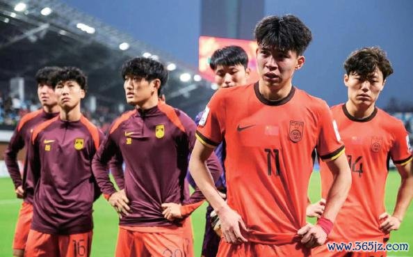 沪媒：若国足新帅本周内无法说明，11月热身操办将进行调遣