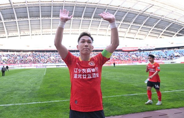 辽媒：辽宁铁东说念主或留用姆本扎、国本宜裕、费利佩，中卫需补强外助