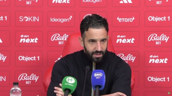 阿莫林: 我嗅觉球员们简直努力了 放上个赛季咱们会丢更多球输掉