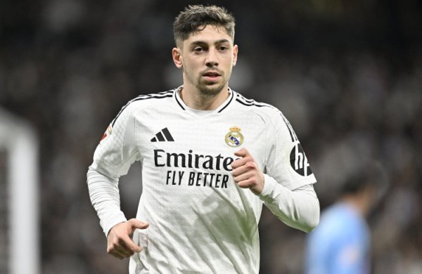 阿斯报：阿诺德虽已伤愈，但巴尔韦德预测对阵利物浦时客串右后卫