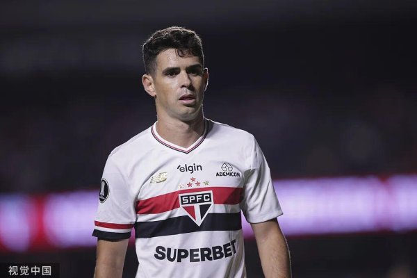 34岁奥斯卡因腹黑问题被送医！片晌失去意志 或因此解约退役