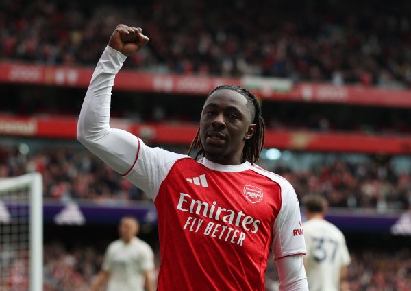 北伦敦德比戴帽！零丁报：阿森纳底本瞻望埃泽圣诞节时才会爆发