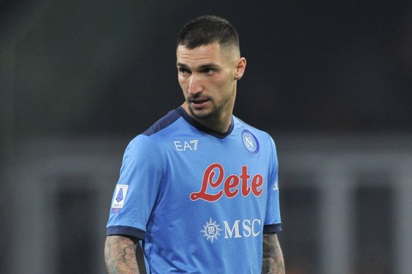 波利塔诺：穿上国度队球衣是一种荣誉，为了全意大利必须进天下杯