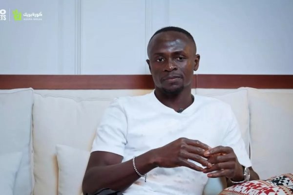 克洛普电话逆转场合！马内亲承：曾拒曼联热刺，最终遴荐利物浦